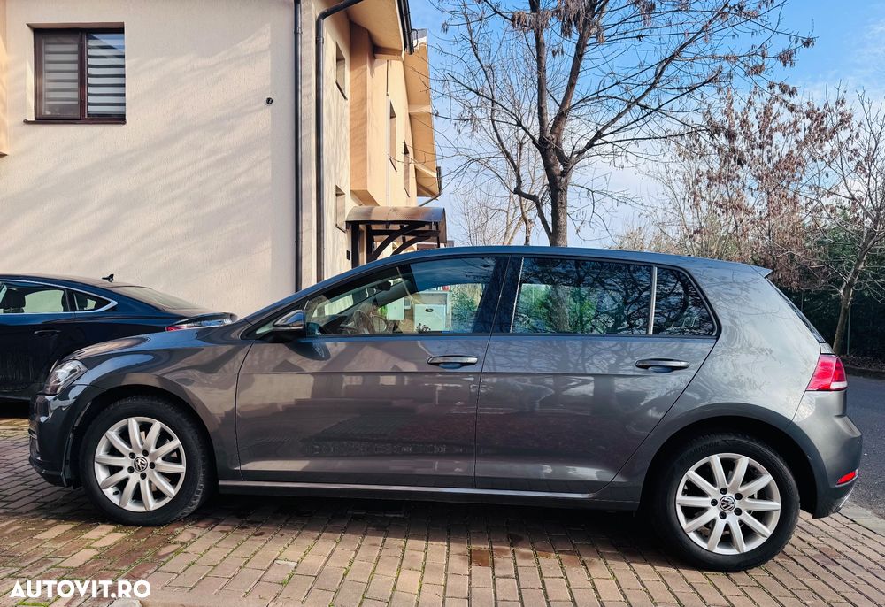 Volkswagen Golf 1.6 TDI DSG Comfortline - 9