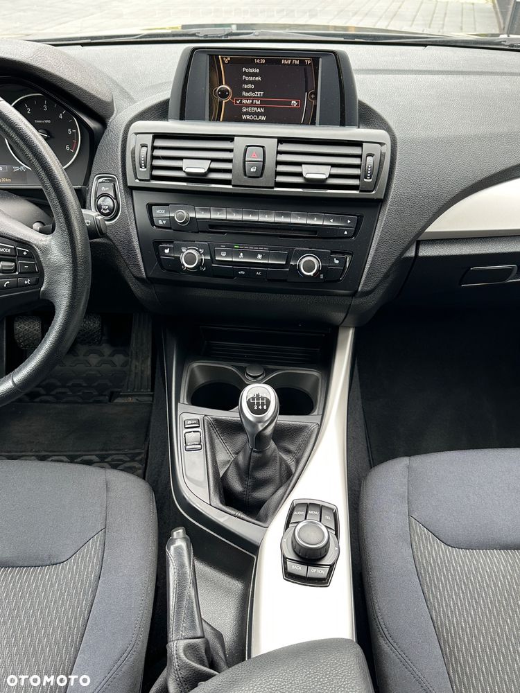 BMW Seria 1 - 17