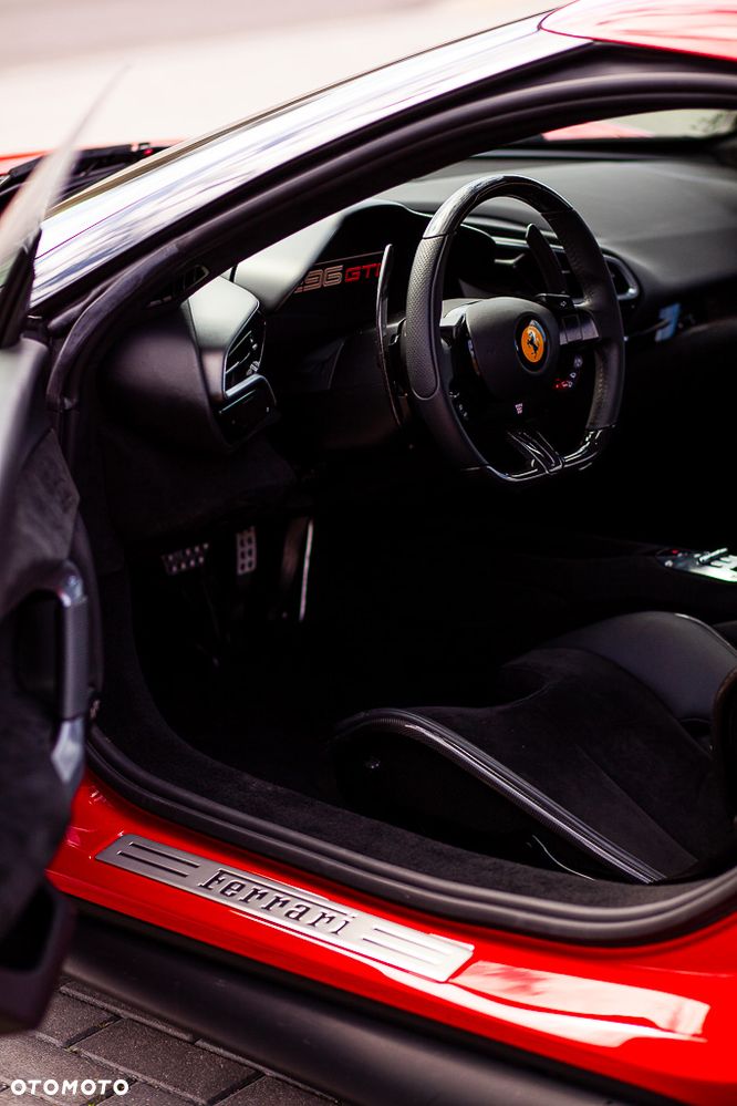Ferrari 296 GTB - 18
