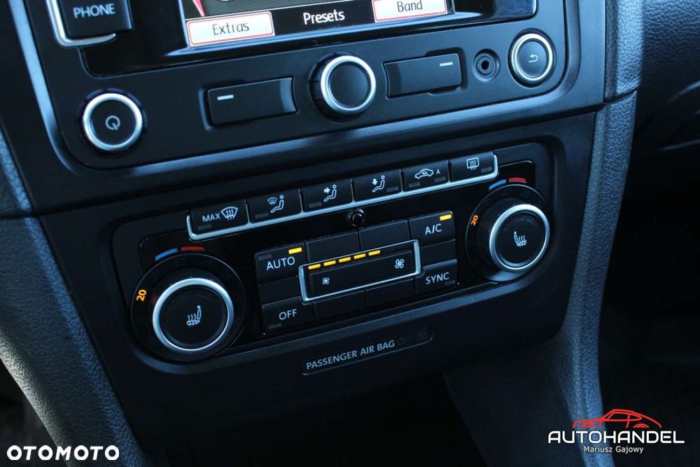 Volkswagen Golf - 12
