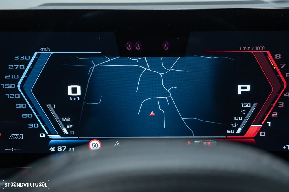 BMW M3 Competition M xDrive - 27