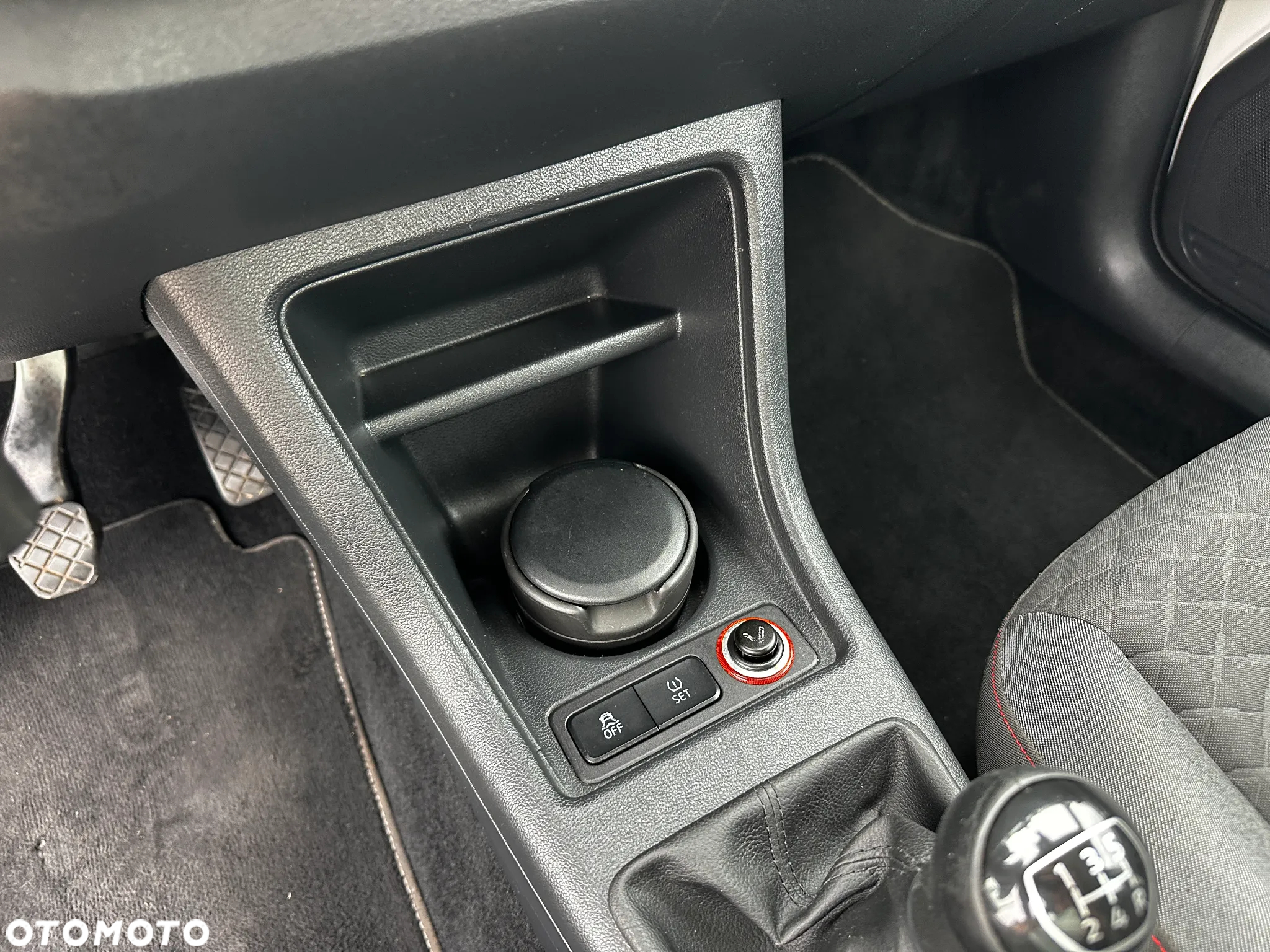 Volkswagen up! - 13