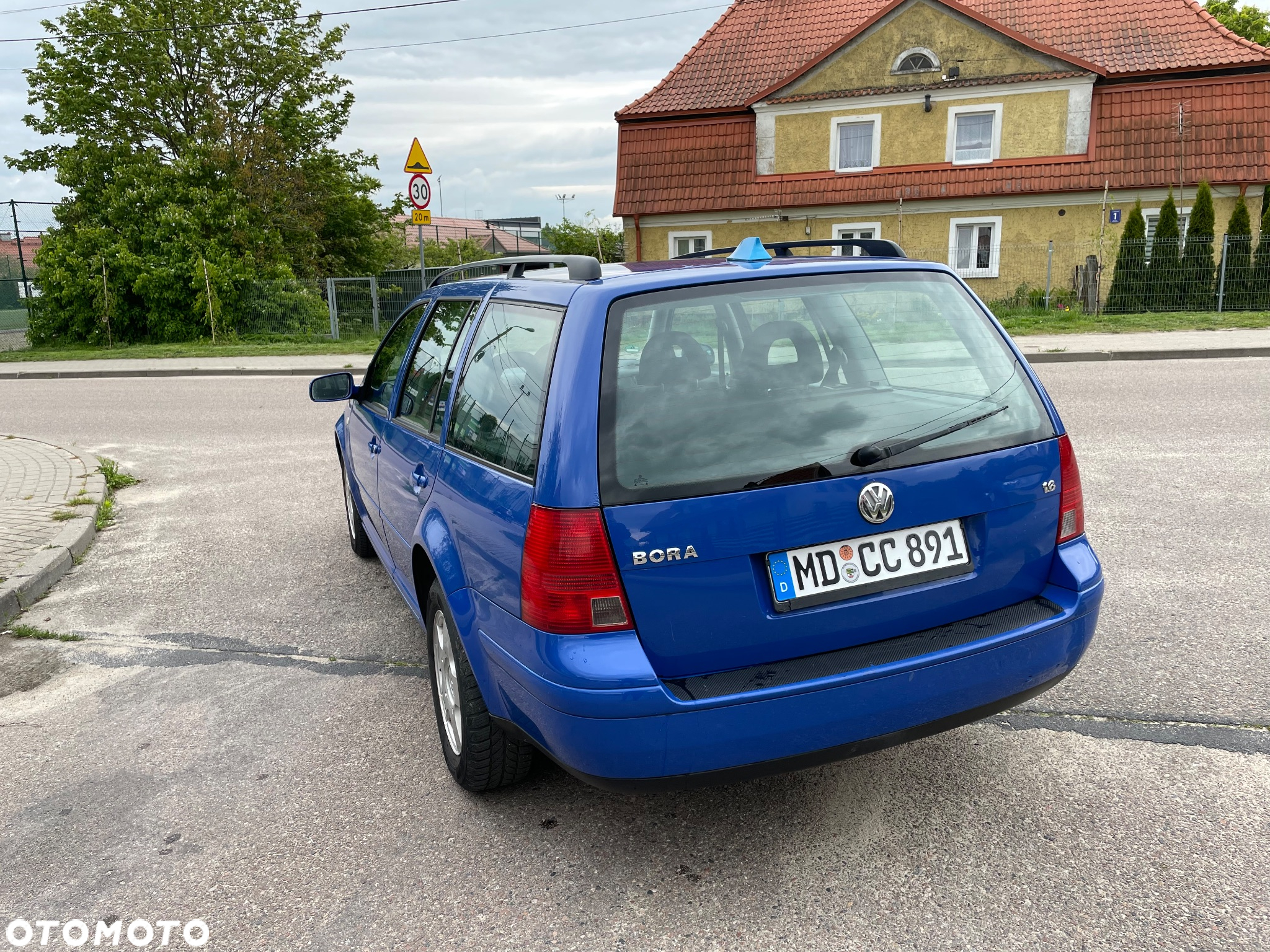 Volkswagen Bora 1.6 - 13
