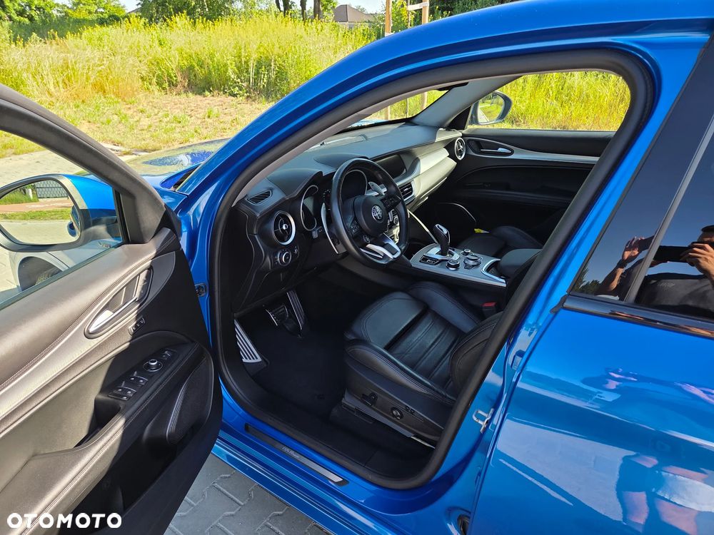 Alfa Romeo Stelvio 2.0 Turbo Veloce Q4 - 9