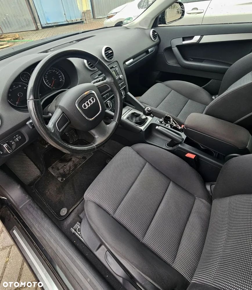 Audi A3 Sportback - 5