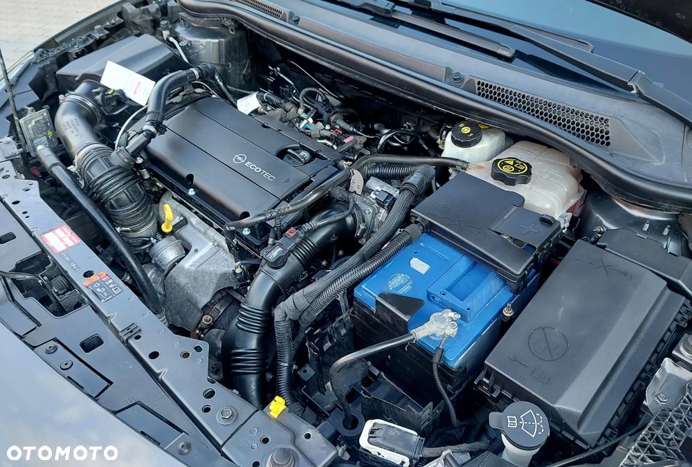 Opel Astra 1.6 Turbo Innovation - 6