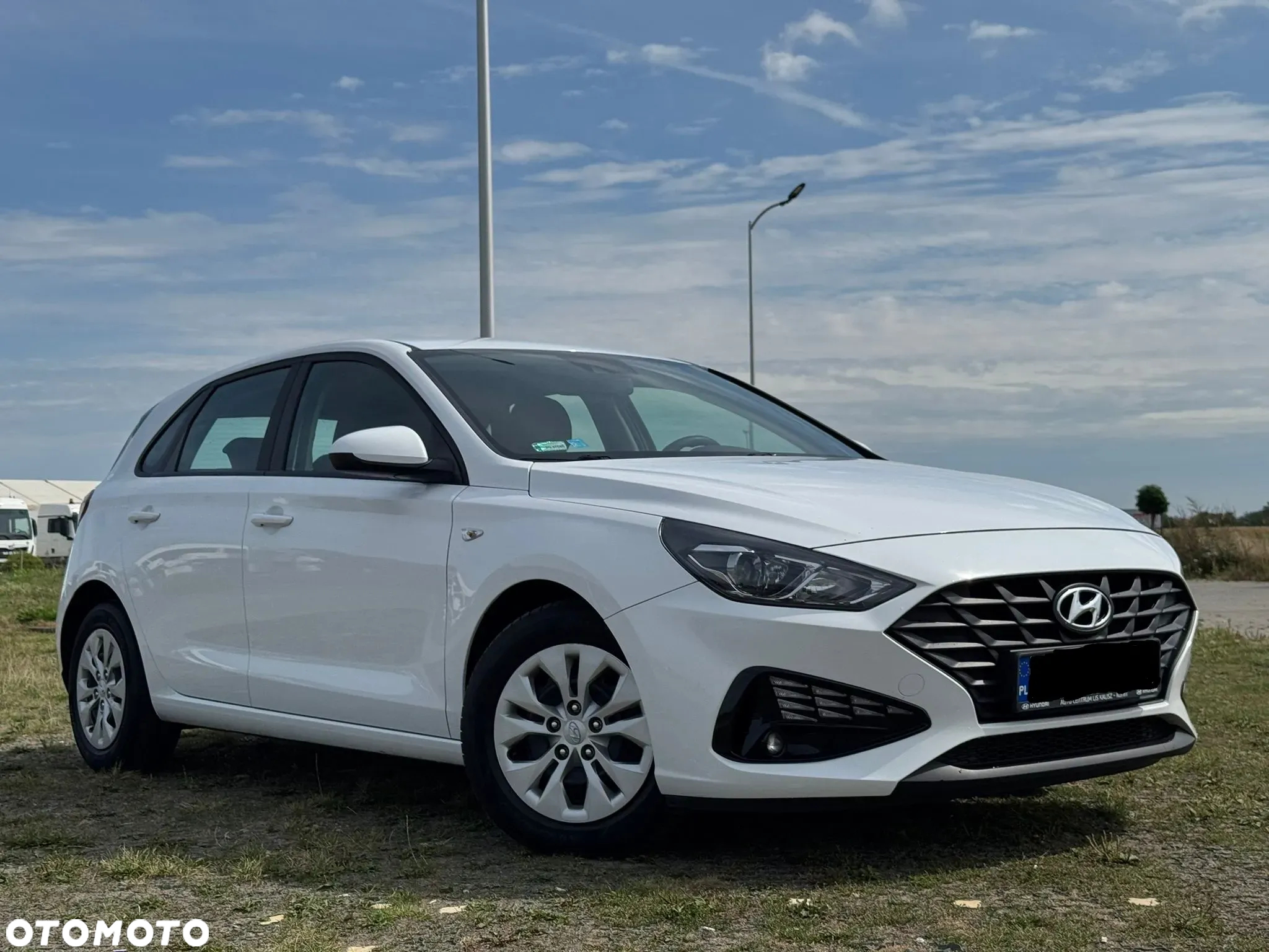 Hyundai i30 1.6 D Classic + - 6