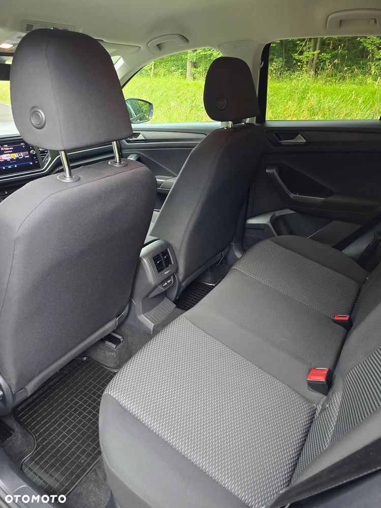 Volkswagen T-Roc 1.0 TSI Active - 9