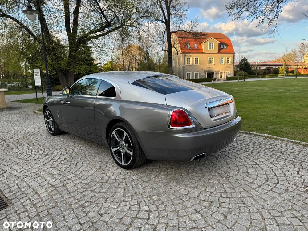 Rolls-Royce Wraith - 5