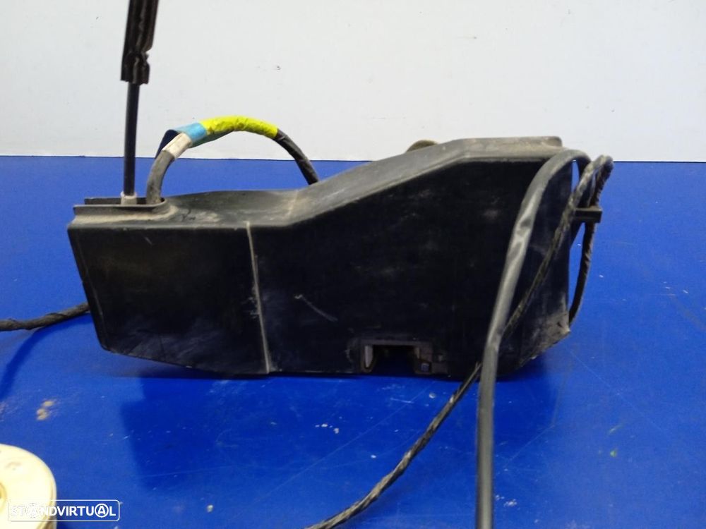 FECHADURA PORTA FRONTAL DIREITA FORD ESCORT V 1997 -014A584 - 2