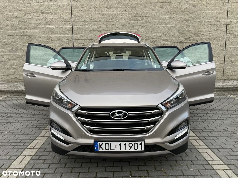Hyundai Tucson blue 1.7 CRDi 2WD Passion Plus - 9