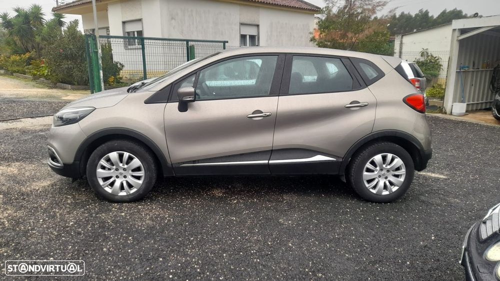 Renault Captur 1.5 dCi Exclusive - 5