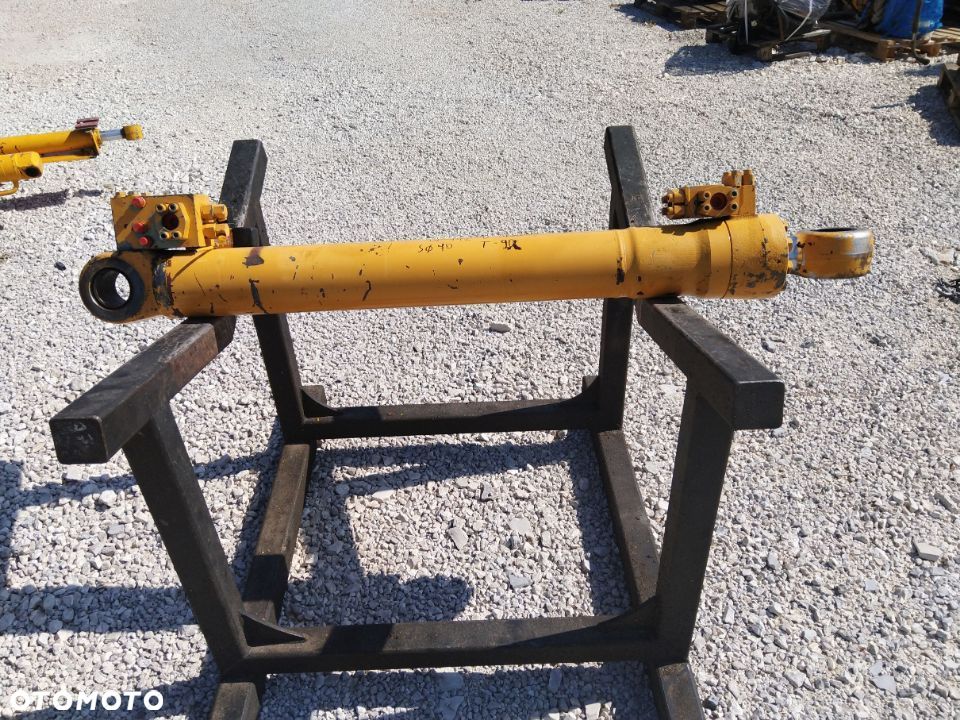 Siłownik hydrauliczny koparki Liebherr A316 A309 A312 A314 A900 A902 A904 - 2