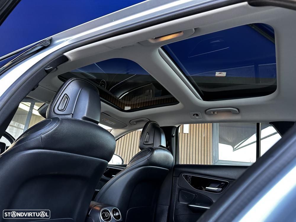 Mercedes-Benz C 300 e T 9G-TRONIC Avantgarde - 4