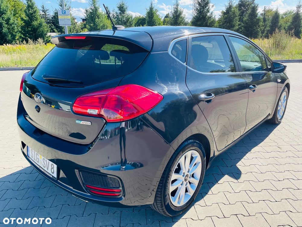 Kia Ceed 1.6 GDI ISG Spirit - 5