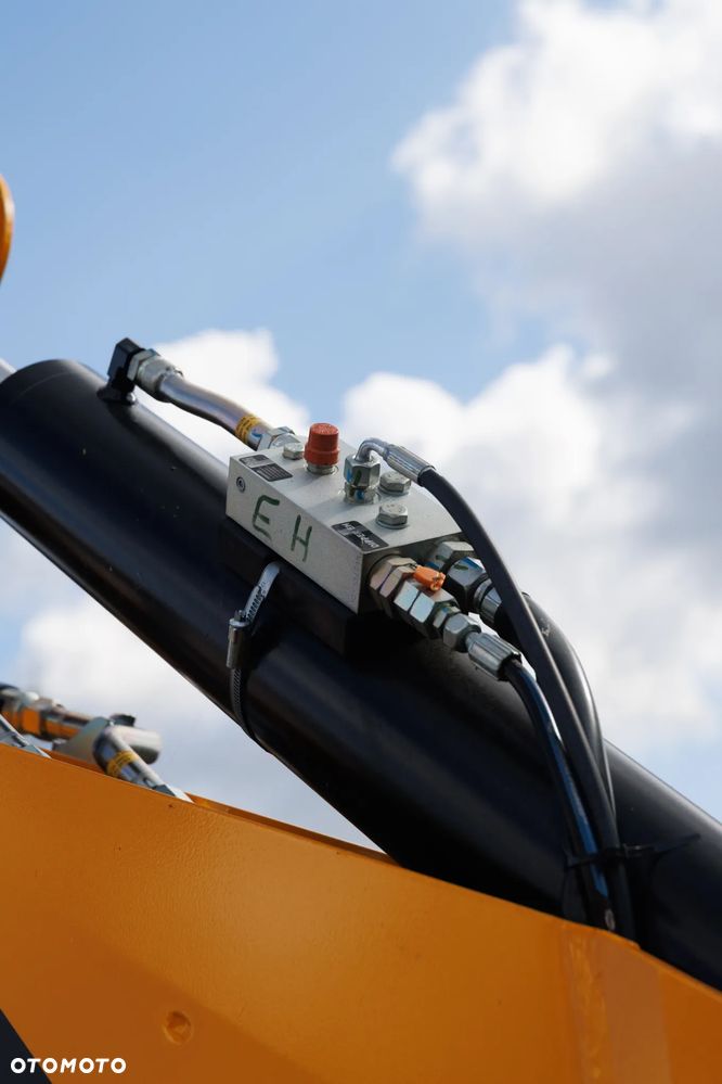 JCB NOWA 0 mtg Koparko-ładowarka 3CX PLUS - 110 KM - 36