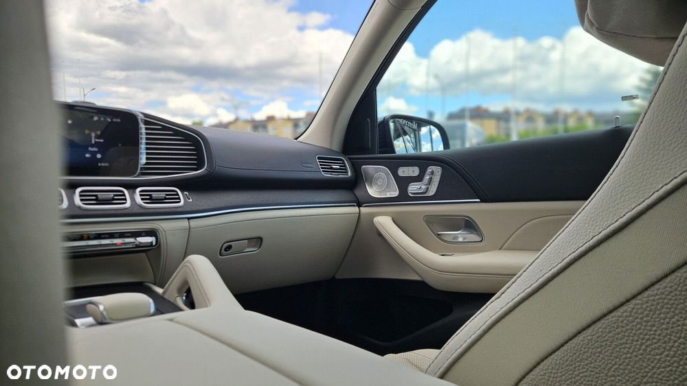 Mercedes-Benz GLS 450 d mHEV 4-Matic AMG Line - 24