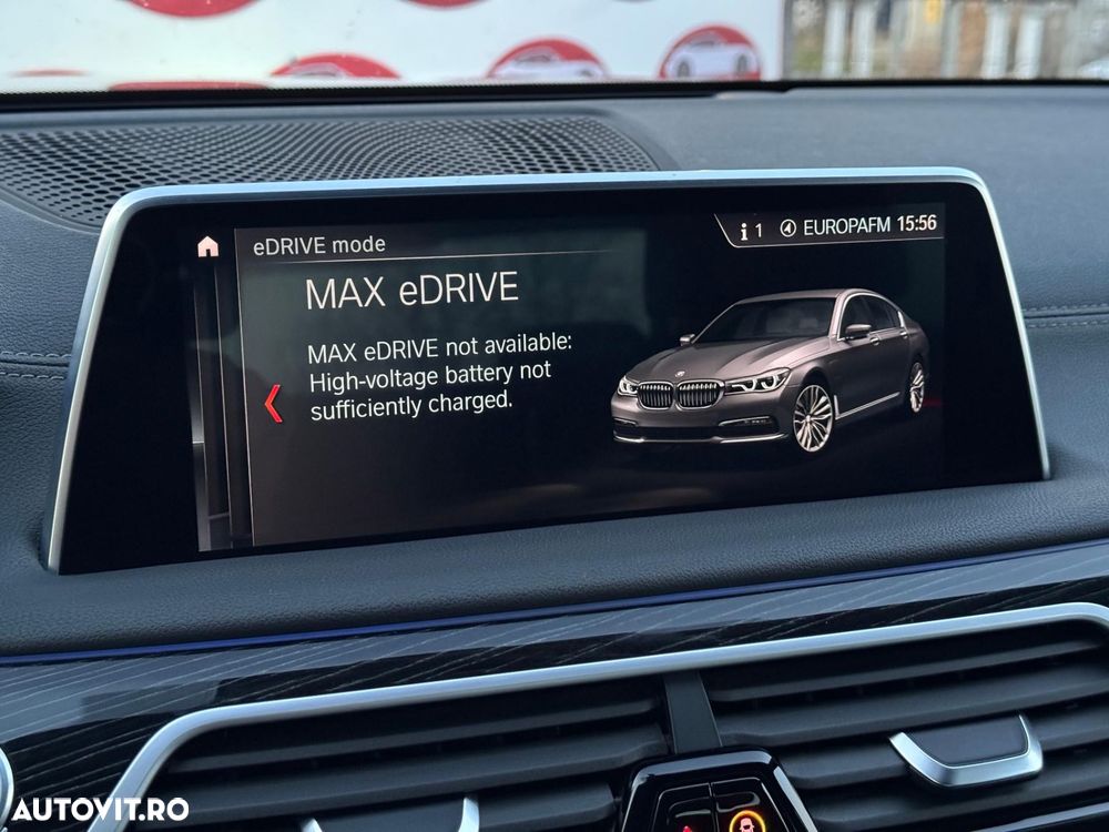 BMW Seria 7 740e iPerformance - 19