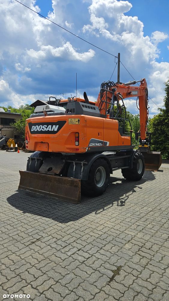 Doosan DX140W-5 - 4