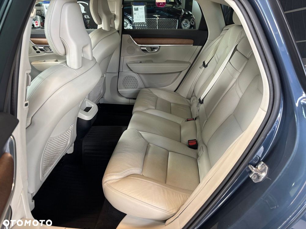 Volvo S90 - 28