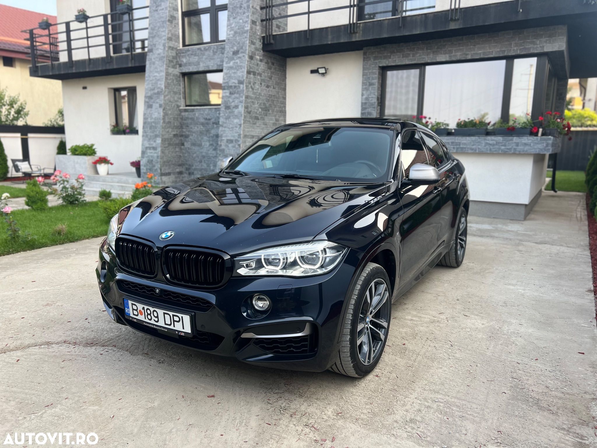 BMW X6 M M50d - 1