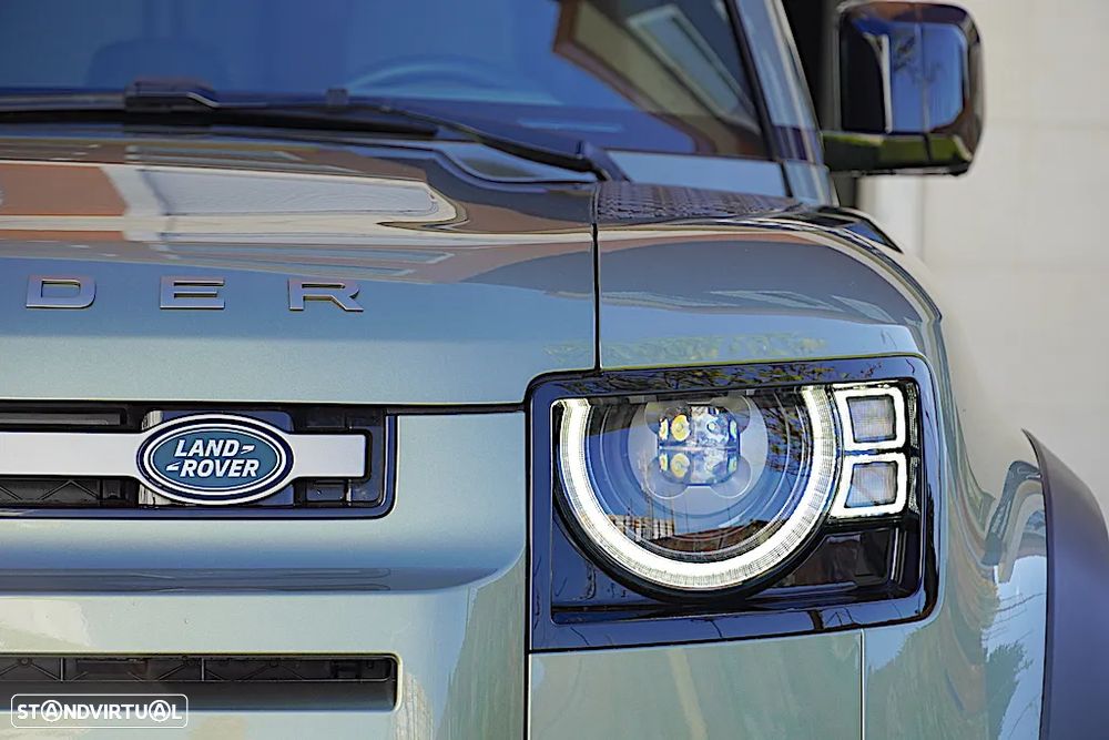 Land Rover Defender 2.0 P400e 110 AWD X-Dynamic SE - 8