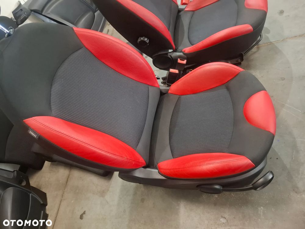 Fotele przód grzane tył boczki komplet Mini Cooper R56 2012 rok - 3