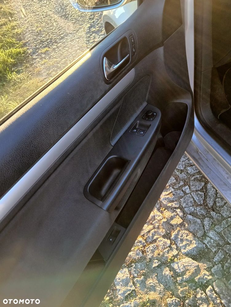 Volkswagen Golf 1.9 TDI Trendline - 13