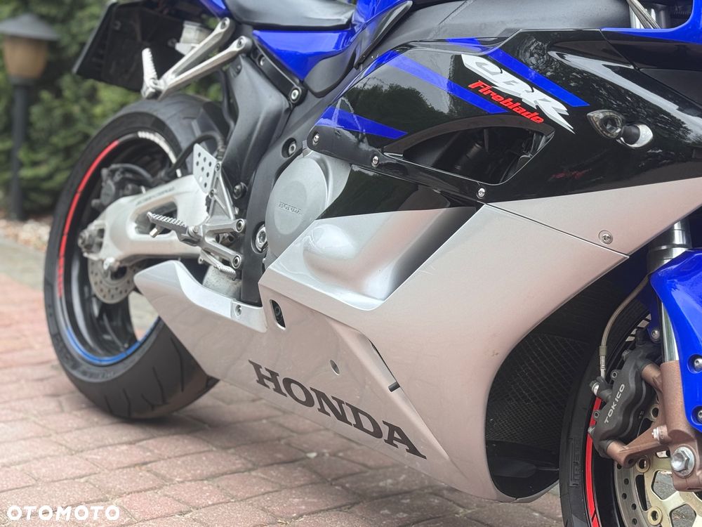 Honda CBR - 12