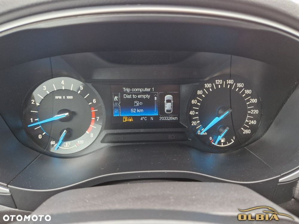 Ford Mondeo - 28