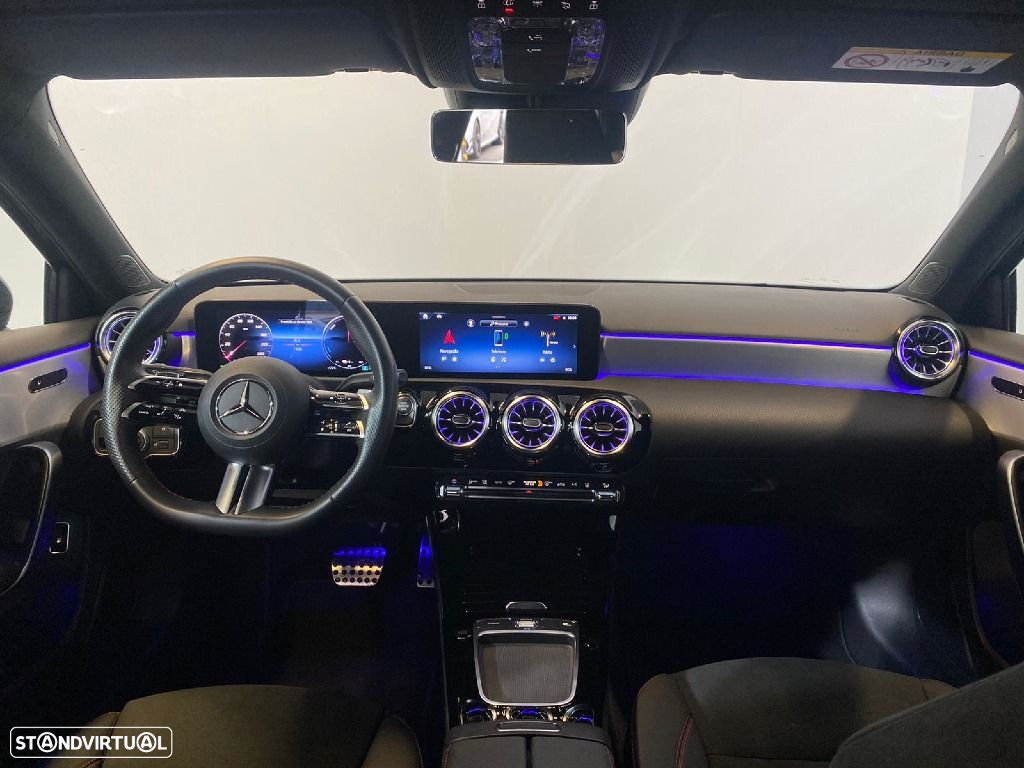 Mercedes-Benz A 250 e - 11