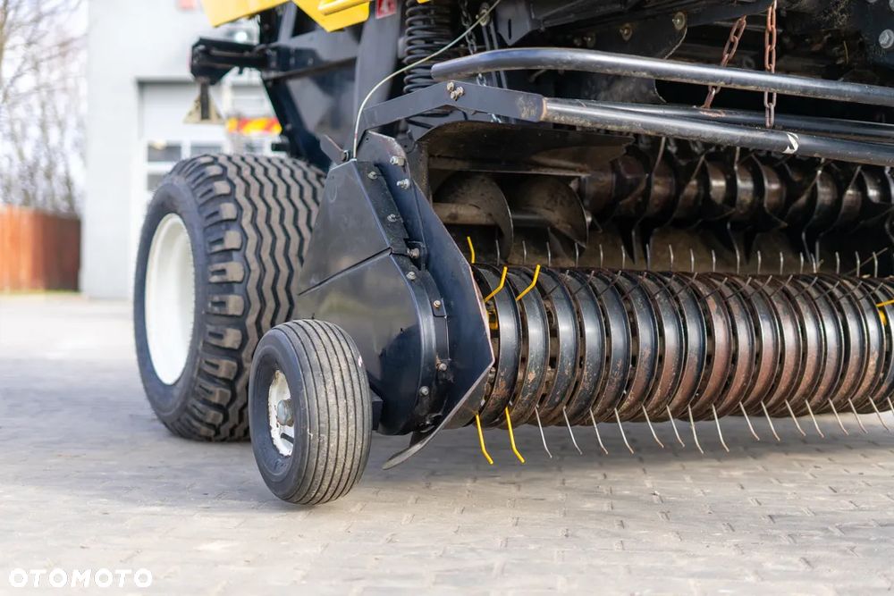 New Holland BR7070 PASOWA ZMIENNA KOMORA ROTOR SZNUREK SIATKA - 22