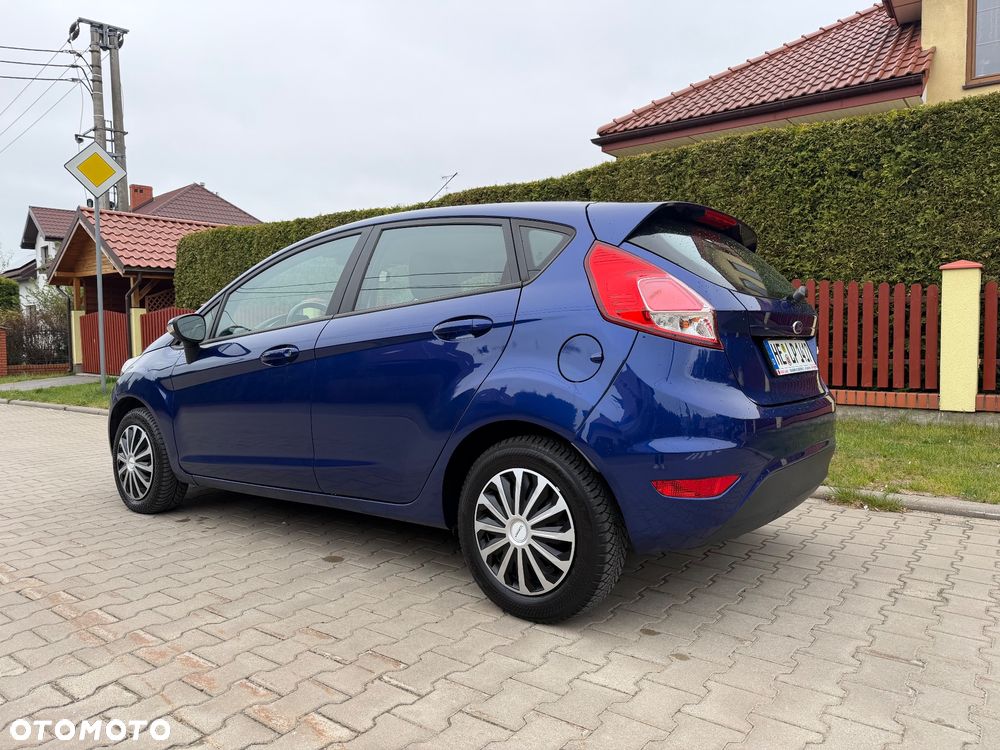 Ford Fiesta 1.25 Champions Edition - 16