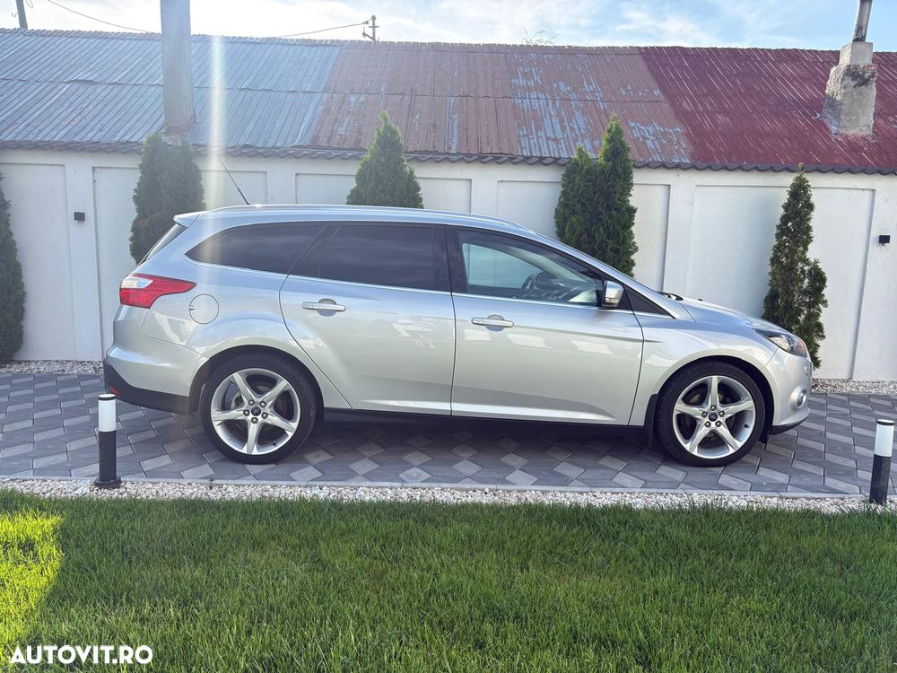 Ford Focus 1.0 EcoBoost Start-Stopp-System TITANIUM - 11