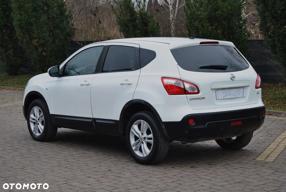 Nissan Qashqai 1.5 dCi DPF visia - 4