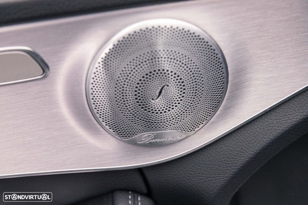 Mercedes-Benz C 300 e AMG Line - 39