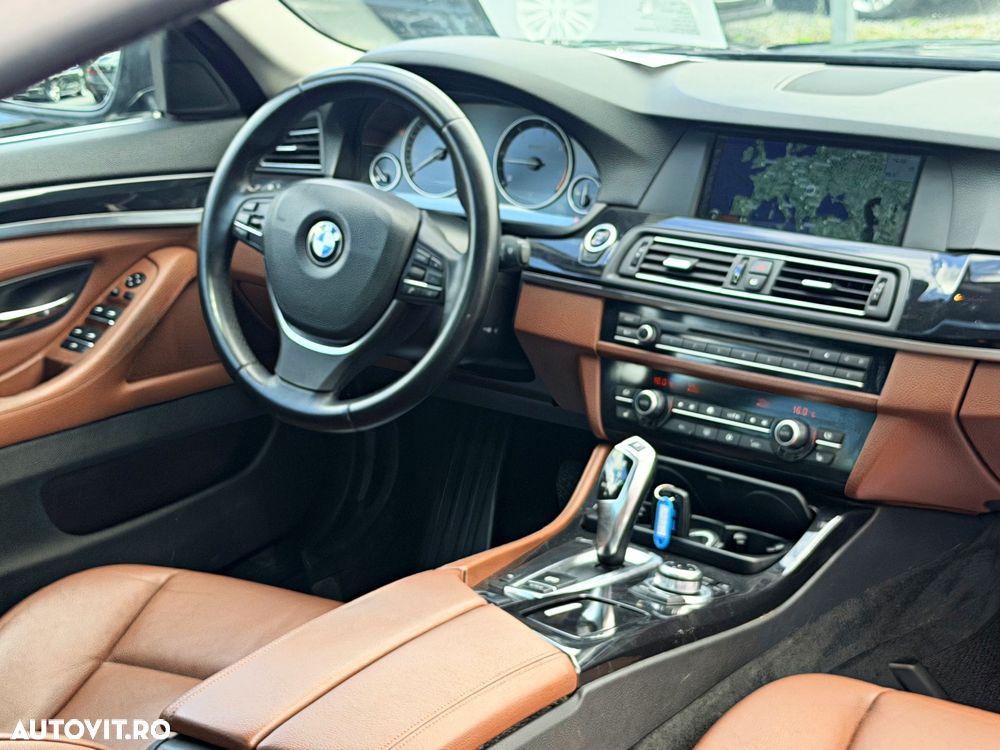 BMW Seria 5 520d Aut. - 17