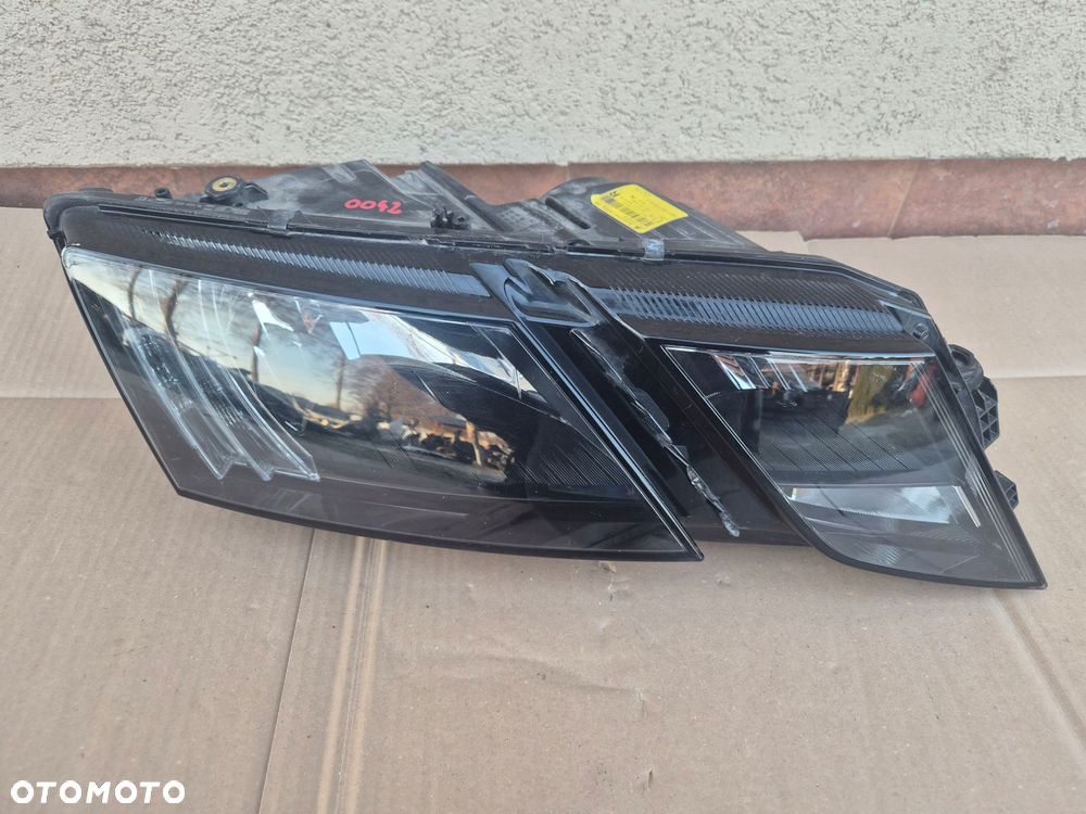 lampa przednia skoda octavia iii led oryginał - 1