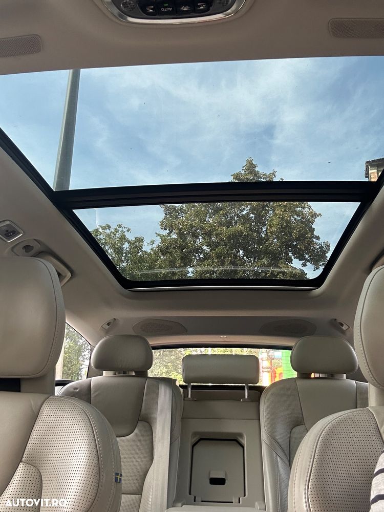 Volvo V90 Cross Country D4 AWD Geartronic - 37