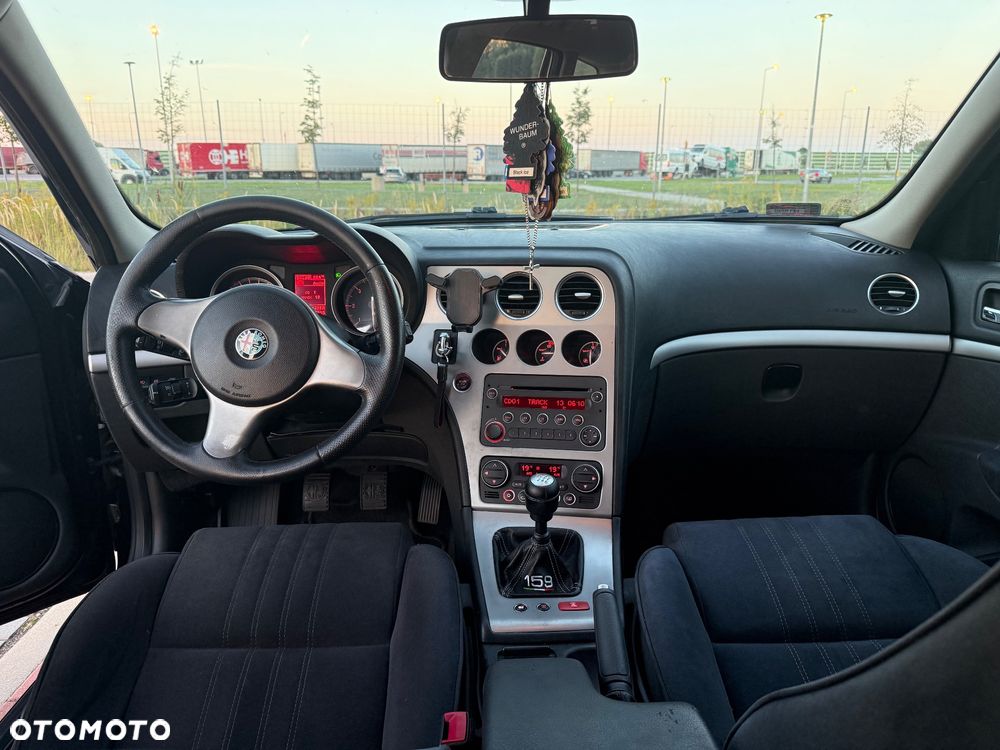 Alfa Romeo 159 - 11
