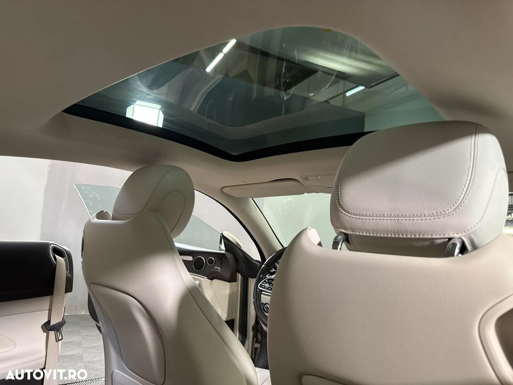 Mercedes-Benz E 200 - 25