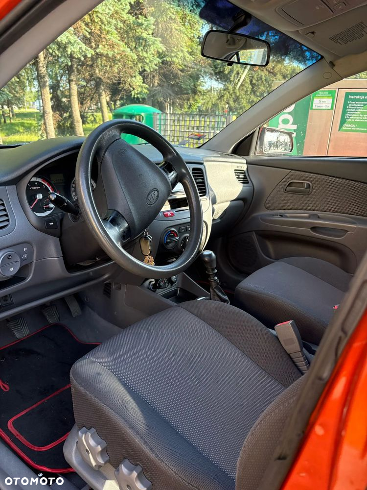 Kia Rio 1.5 CRDi City - 9