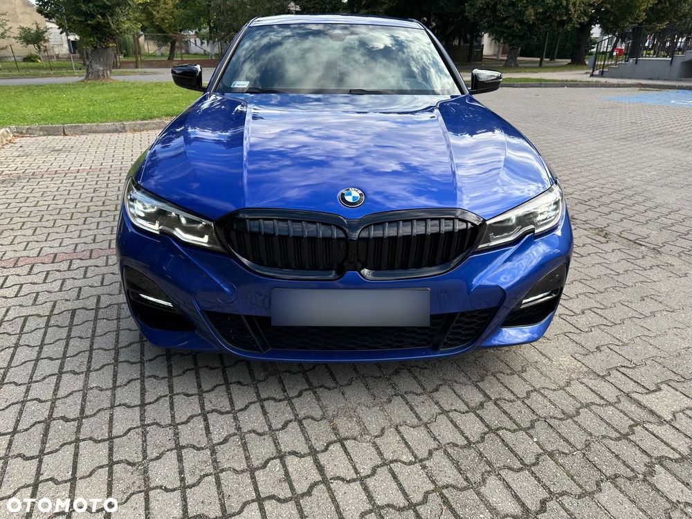 BMW Seria 3 320d xDrive M Sport Shadow sport - 23