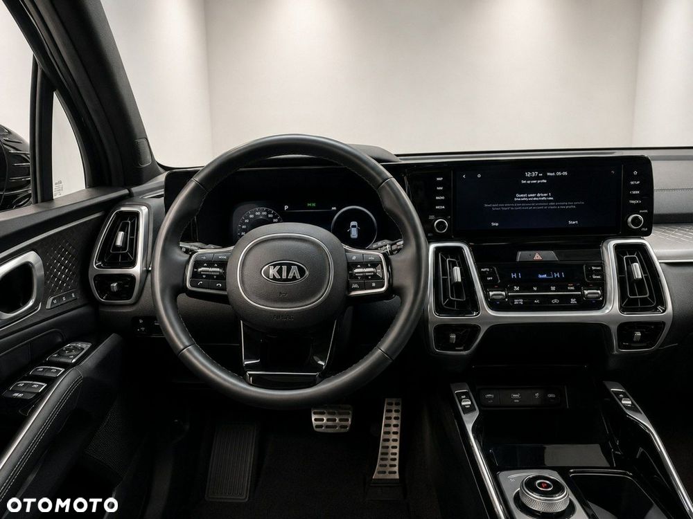 Kia Sorento - 8