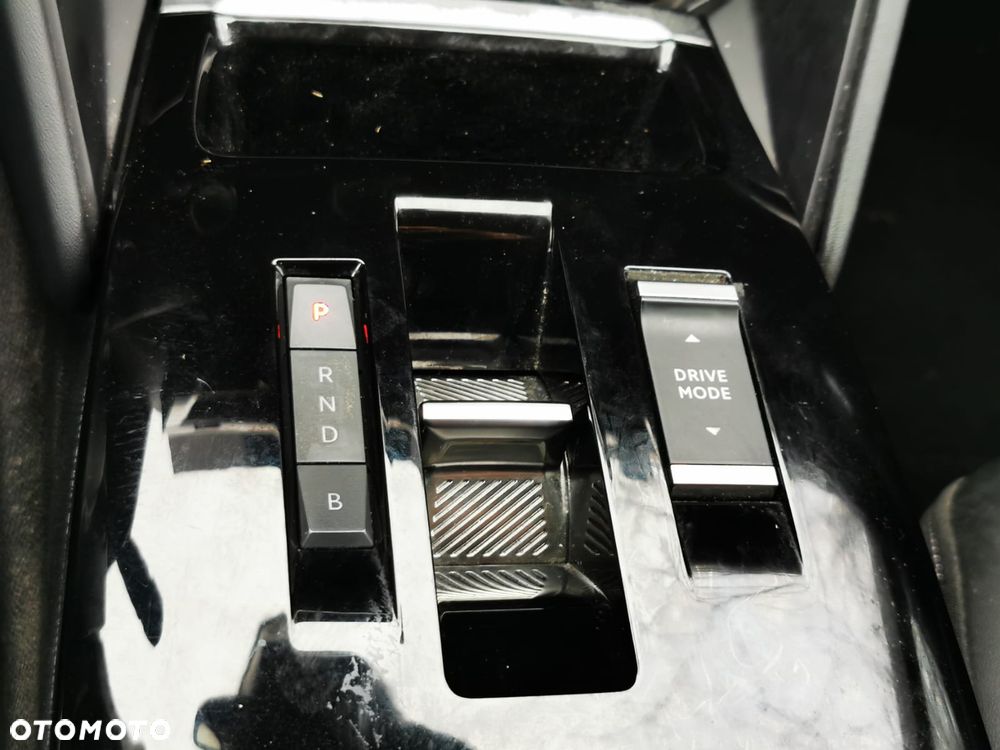 Citroën C4 EV136 50kWh Shine - 32