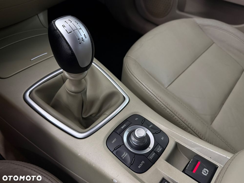 Renault Laguna 2.0 dCi Initiale - 38
