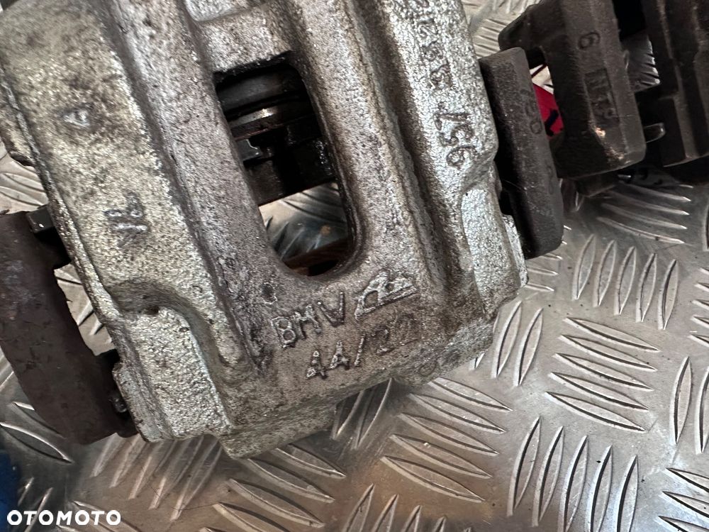 BMW E90 E92 335 zaciski tarcze 348mm swap 335 - 3