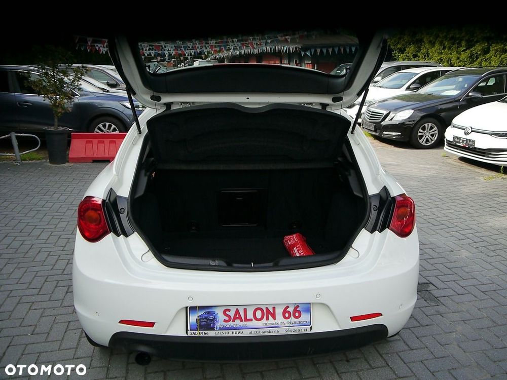 Alfa Romeo Giulietta 1.4 TB Impression - 17