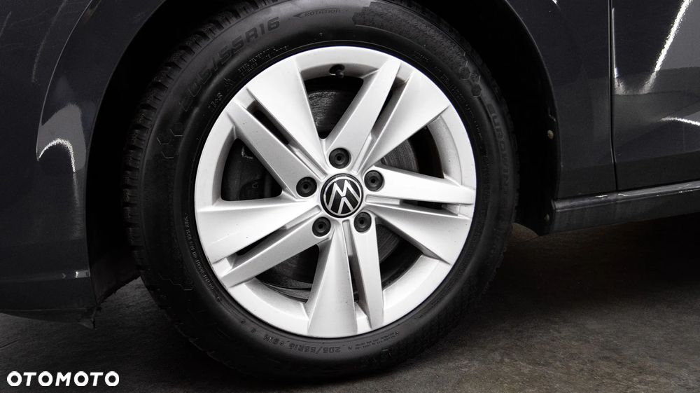 Volkswagen Golf Variant - 8