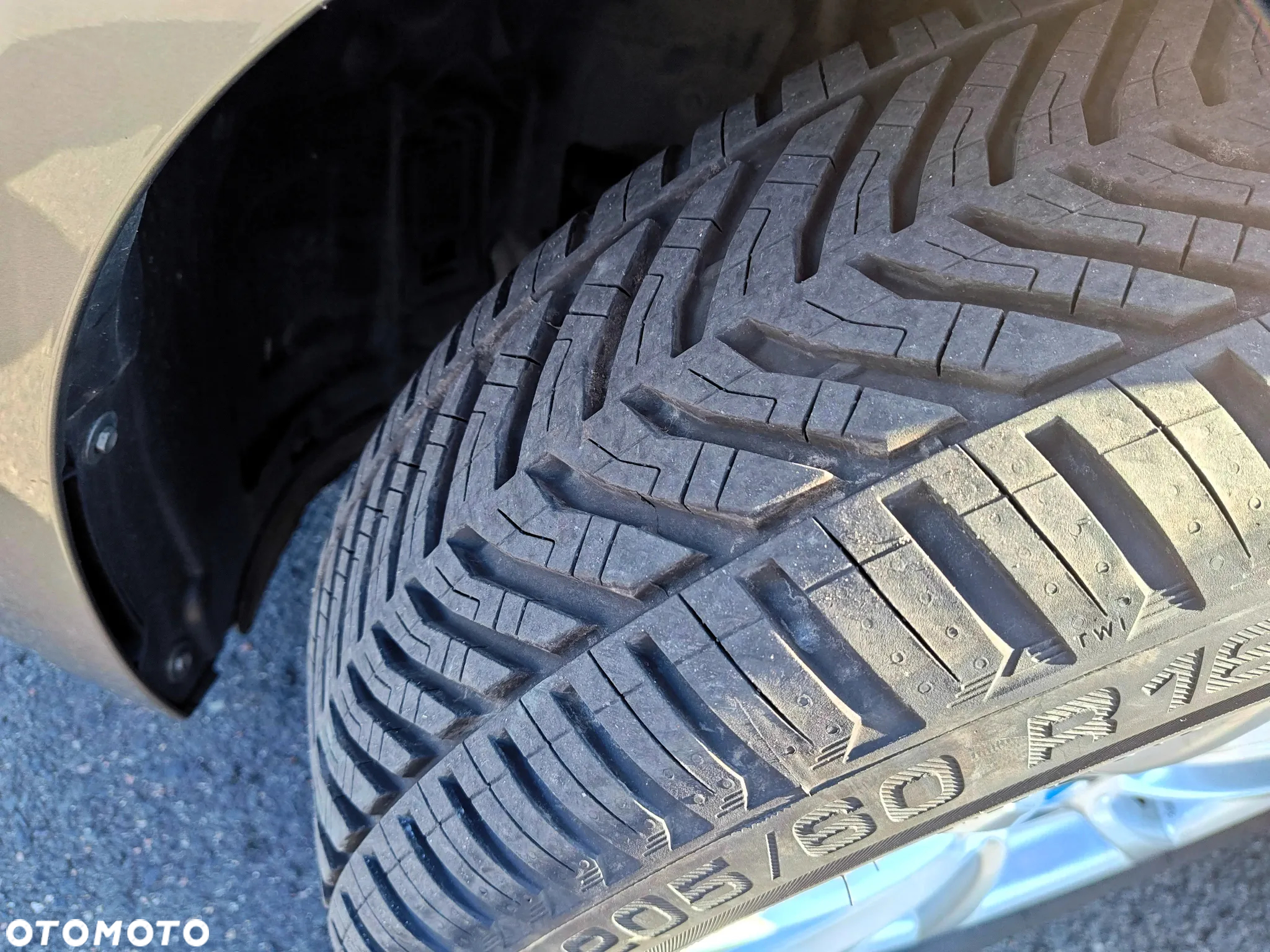 BMW Seria 3 320d xDrive Advantage - 19